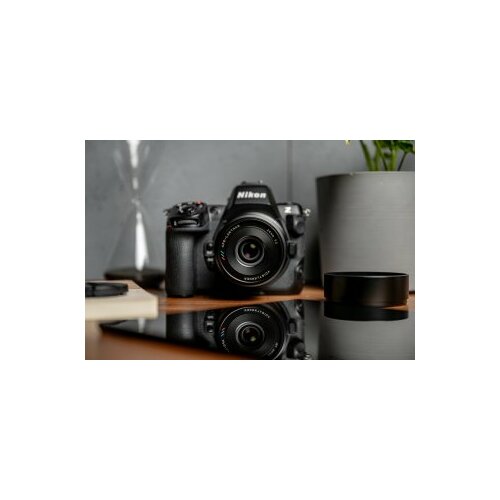 Voigtlander APO Lanthar 28 mm f/2