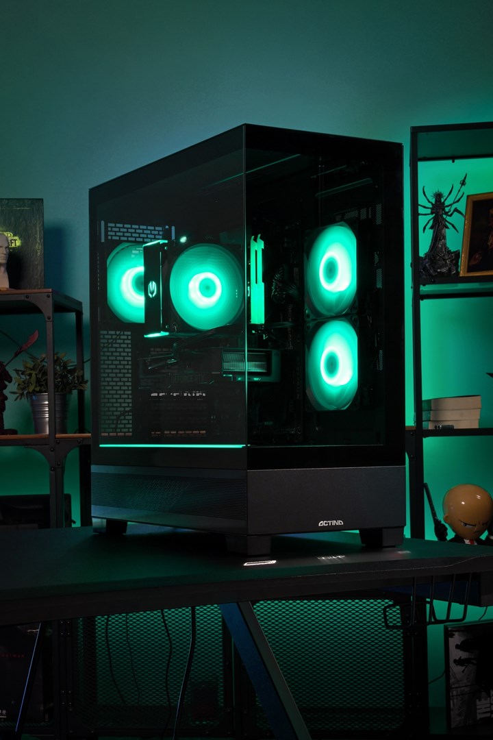 Actina Midi Tower PC KOMACNGIP0670 -