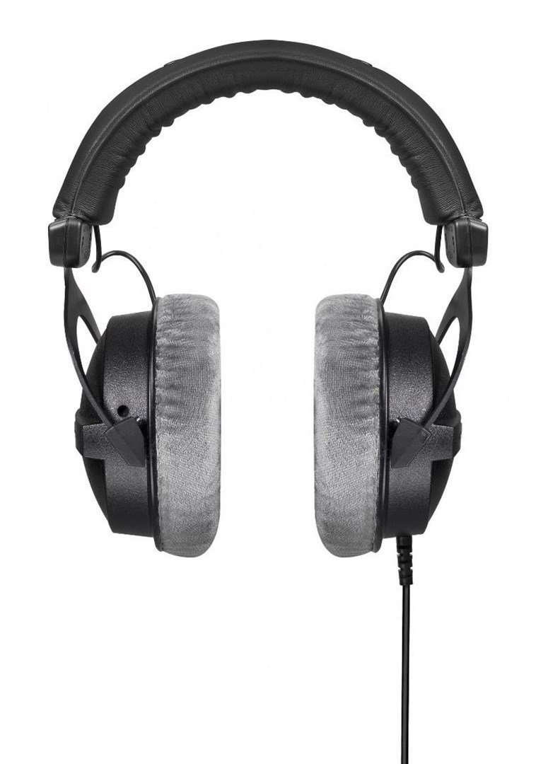 Beyerdynamic DT 770 Pro Headphones Wired