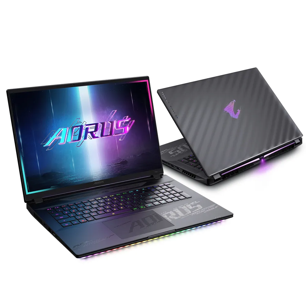 GIGABYTE AORUS MASTER 18 BZHC6DED42SP 18"